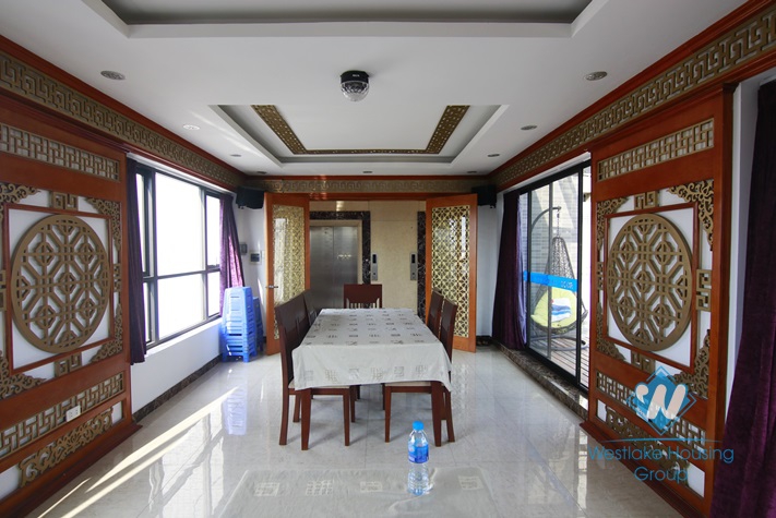 Big two bedrooms apartment for rent in Dong Da district, Ha Noi